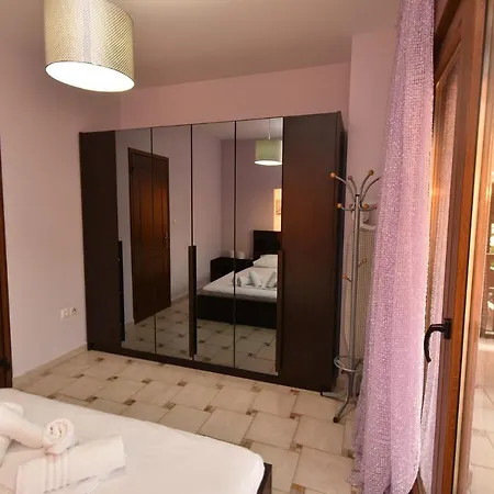 Дом отдыха Sea Side Pine Maisonette, *