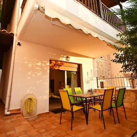 Sea Side Pine Maisonette,