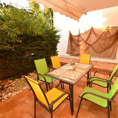 Sea Side Pine Maisonette, * Siviri